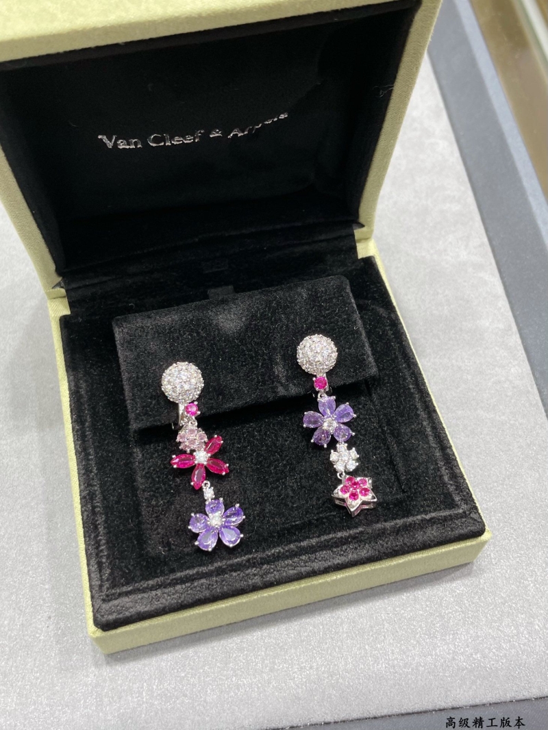Vca Earrings